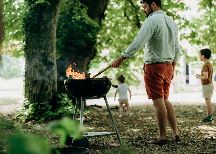 Chateau De Marigne - De Charme- 15 Pl Vakantiehuis Cre-sur-Loir