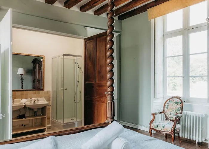 Chateau De Marigne - De Charme- 15 Pl Cre-sur-Loir